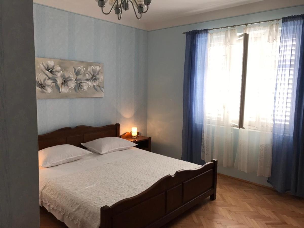Apartments And Rooms Ljubica Lun  Exterior foto